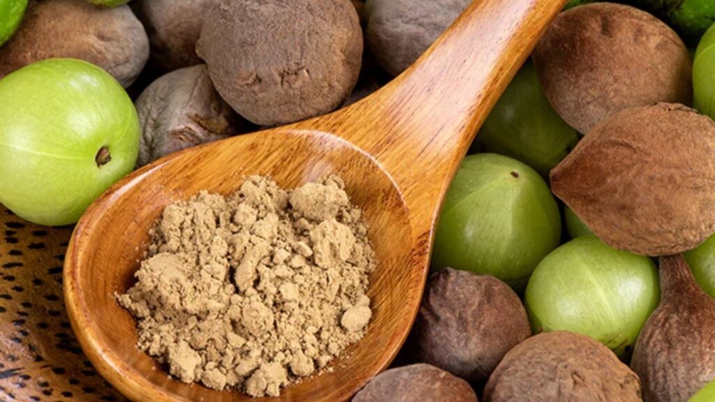 Triphala: An Ayurvedic Blend For  Detoxification 