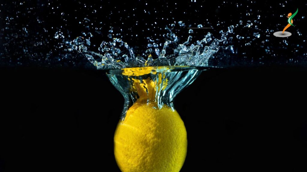 The Advantages of Drinking Warm Lemon Water Before Breakfast