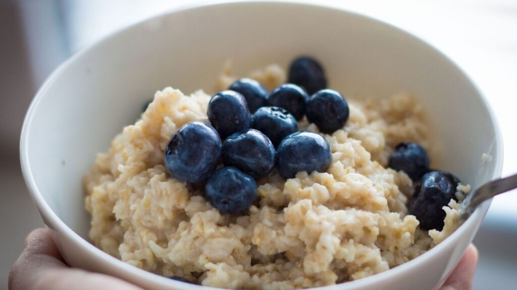 Unleashing the Power of Oats: How This Superfood Can Transform Your Health