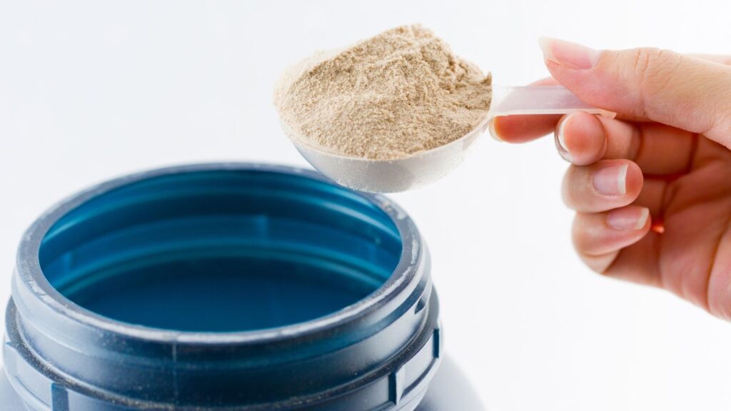 Supplement vs. Whole Food: Which Natural Approach Is Better for Muscle Building?