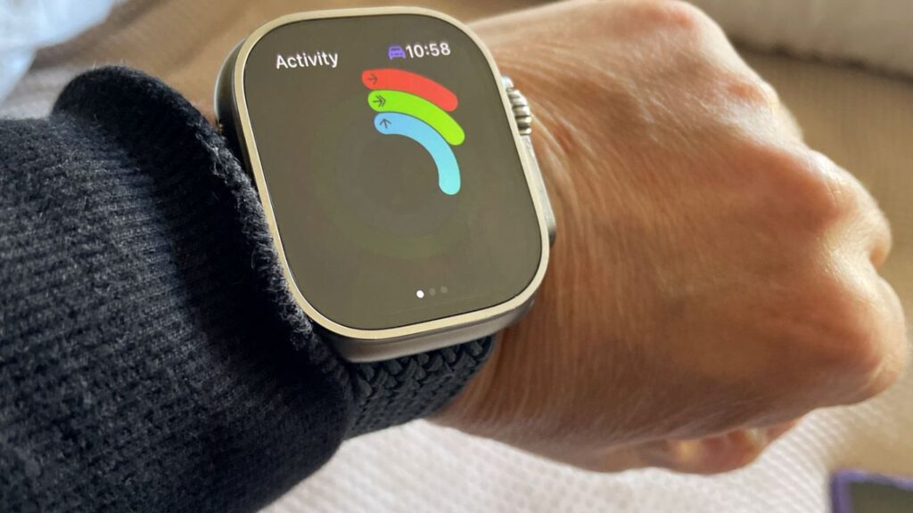 How to Maximize Your Health and Fitness Goals with a Fitness Tracker